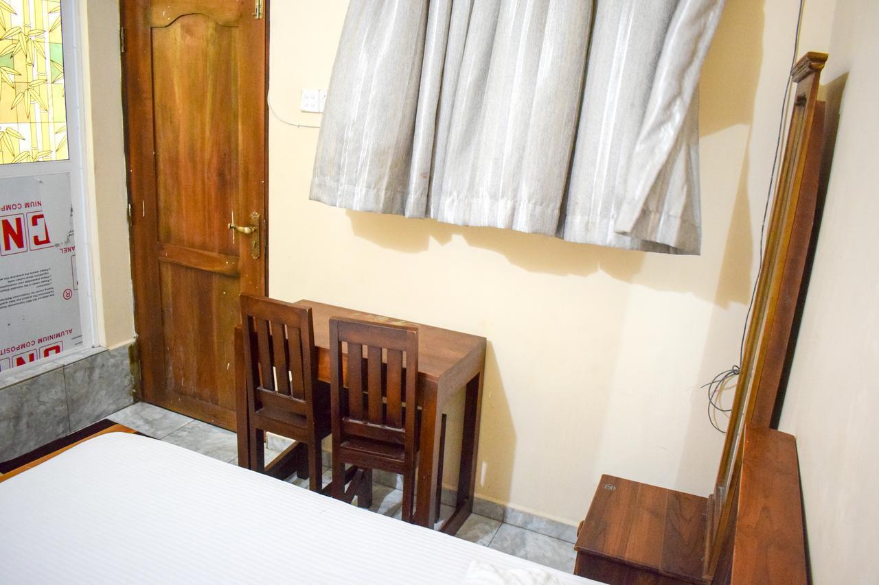 Yoho Adhikarana Mawatha Hotel Colombo Kültér fotó