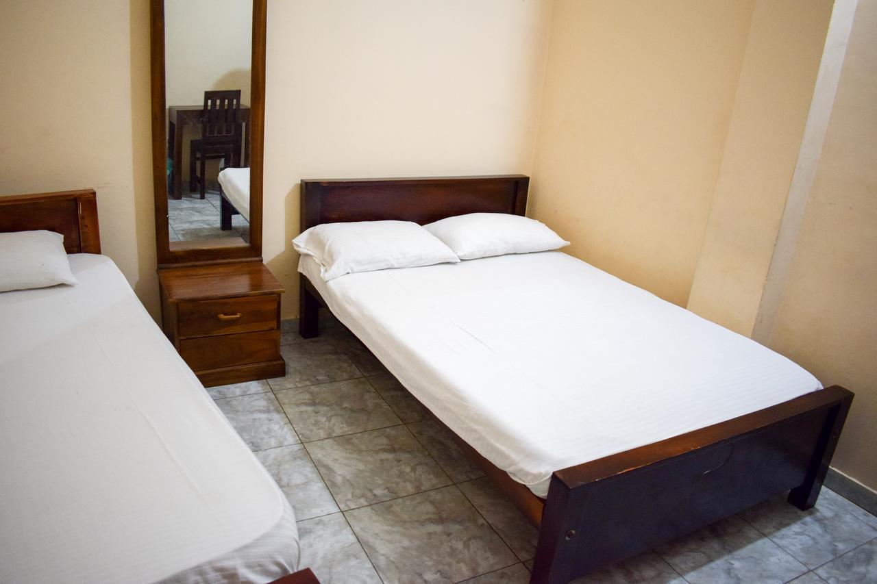 Yoho Adhikarana Mawatha Hotel Colombo Kültér fotó