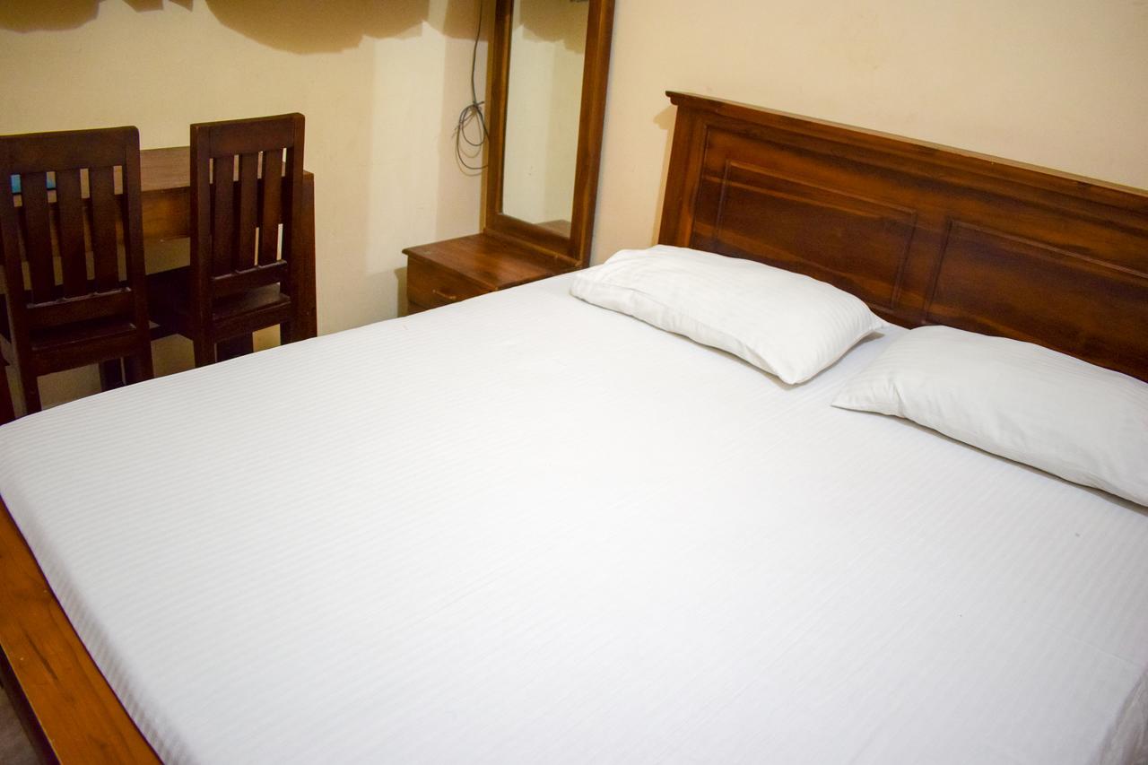 Yoho Adhikarana Mawatha Hotel Colombo Kültér fotó